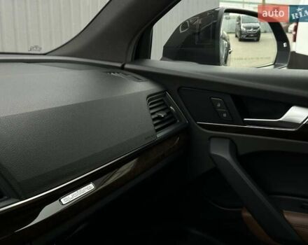 Черный Ауди Ку 5, объемом двигателя 1.98 л и пробегом 200 тыс. км за 25900 $, фото 48 на Automoto.ua