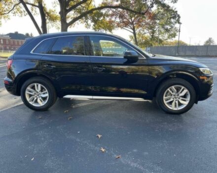 Черный Ауди Ку 5, объемом двигателя 2 л и пробегом 49 тыс. км за 21500 $, фото 3 на Automoto.ua