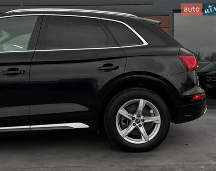 Черный Ауди Ку 5, объемом двигателя 1.98 л и пробегом 118 тыс. км за 27900 $, фото 5 на Automoto.ua