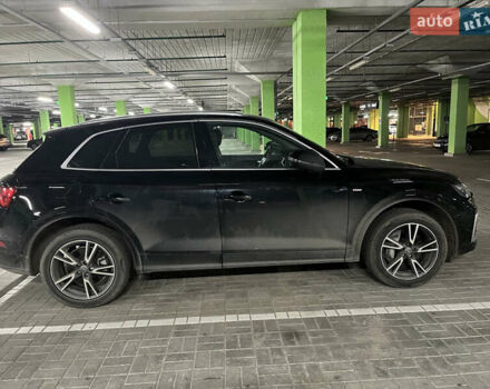 Черный Ауди Ку 5, объемом двигателя 1.98 л и пробегом 53 тыс. км за 38000 $, фото 6 на Automoto.ua