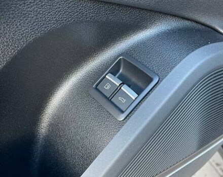 Чорний Ауді Ку 5, об'ємом двигуна 1.98 л та пробігом 42 тис. км за 38500 $, фото 14 на Automoto.ua