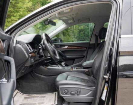 Ауди Ку 5 2020 в Киеве на Automoto.ua Черный Ауди Ку 5, объемом двигателя 2 л и пробегом 34 тыс. км за 16400 $, фото 6 на Automoto.ua