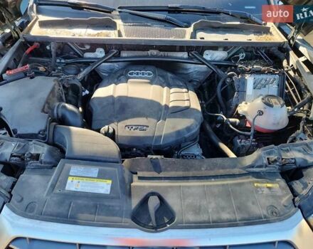 Черный Ауди Ку 5, объемом двигателя 1.98 л и пробегом 46 тыс. км за 8000 $, фото 10 на Automoto.ua