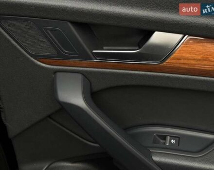 Черный Ауди Ку 5, объемом двигателя 1.98 л и пробегом 118 тыс. км за 27900 $, фото 64 на Automoto.ua