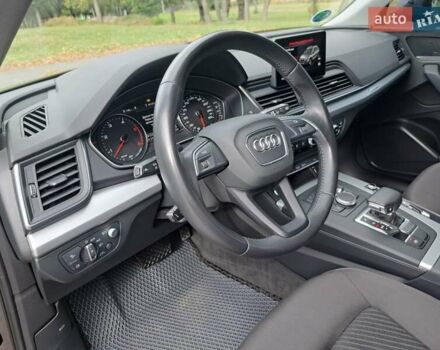 Чорний Ауді Ку 5, об'ємом двигуна 3 л та пробігом 181 тис. км за 33999 $, фото 21 на Automoto.ua