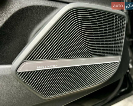 Черный Ауди Ку 5, объемом двигателя 1.98 л и пробегом 76 тыс. км за 35300 $, фото 39 на Automoto.ua