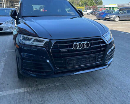 Черный Ауди Ку 5, объемом двигателя 2 л и пробегом 77 тыс. км за 36850 $, фото 2 на Automoto.ua