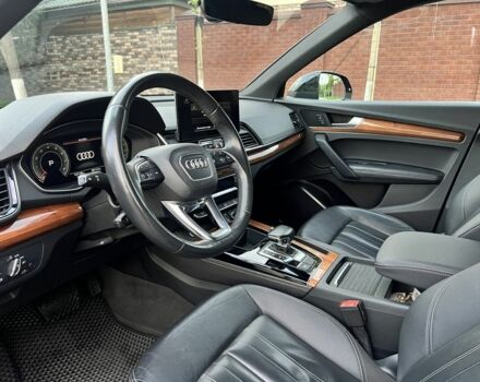 Черный Ауди Ку 5, объемом двигателя 2 л и пробегом 120 тыс. км за 36999 $, фото 13 на Automoto.ua