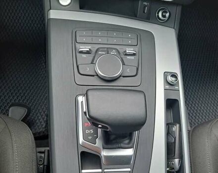 Чорний Ауді Ку 5, об'ємом двигуна 3 л та пробігом 181 тис. км за 33999 $, фото 25 на Automoto.ua