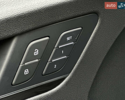 Черный Ауди Ку 5, объемом двигателя 1.98 л и пробегом 175 тыс. км за 23500 $, фото 11 на Automoto.ua