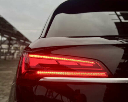 Черный Ауди Ку 5, объемом двигателя 1.98 л и пробегом 76 тыс. км за 35300 $, фото 7 на Automoto.ua