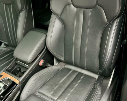 Черный Ауди Ку 5, объемом двигателя 1.98 л и пробегом 76 тыс. км за 35300 $, фото 40 на Automoto.ua