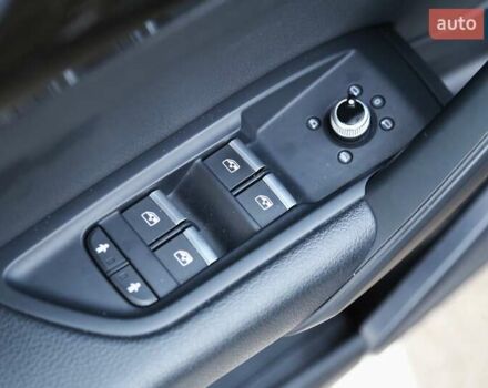 Черный Ауди Ку 5, объемом двигателя 1.98 л и пробегом 92 тыс. км за 36000 $, фото 29 на Automoto.ua