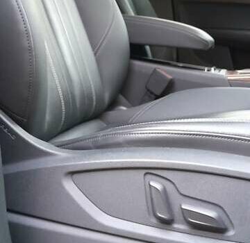 Чорний Ауді Ку 5, об'ємом двигуна 2 л та пробігом 76 тис. км за 28099 $, фото 37 на Automoto.ua