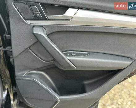 Черный Ауди Ку 5, объемом двигателя 2 л и пробегом 24 тыс. км за 31999 $, фото 20 на Automoto.ua