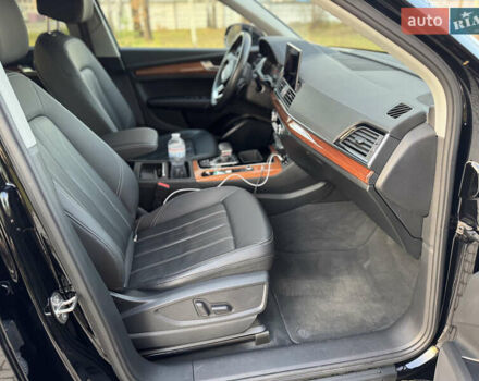 Чорний Ауді Ку 5, об'ємом двигуна 1.98 л та пробігом 42 тис. км за 28999 $, фото 21 на Automoto.ua