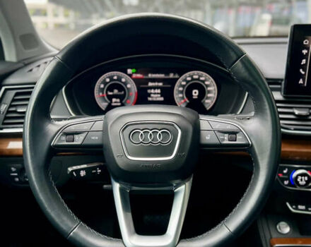 Черный Ауди Ку 5, объемом двигателя 1.98 л и пробегом 76 тыс. км за 35300 $, фото 31 на Automoto.ua