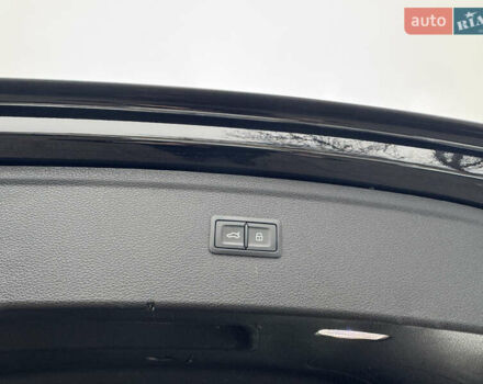 Черный Ауди Ку 5, объемом двигателя 1.98 л и пробегом 70 тыс. км за 27300 $, фото 22 на Automoto.ua