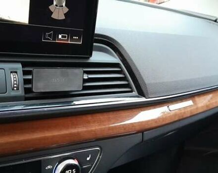 Чорний Ауді Ку 5, об'ємом двигуна 2 л та пробігом 76 тис. км за 28099 $, фото 53 на Automoto.ua