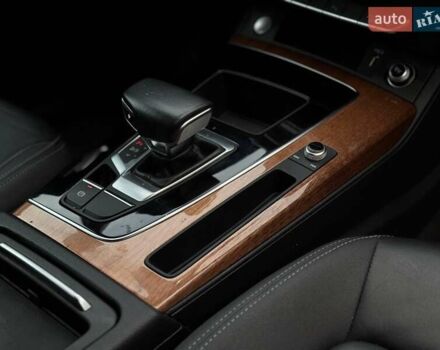 Черный Ауди Ку 5, объемом двигателя 1.98 л и пробегом 118 тыс. км за 27900 $, фото 81 на Automoto.ua