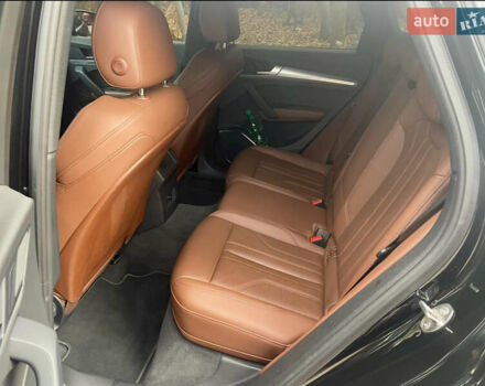 Черный Ауди Ку 5, объемом двигателя 1.97 л и пробегом 170 тыс. км за 32000 $, фото 7 на Automoto.ua