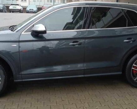 Черный Ауди Ку 5, объемом двигателя 0 л и пробегом 75 тыс. км за 15800 $, фото 12 на Automoto.ua