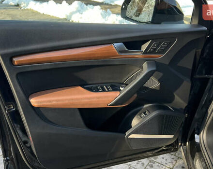 Чорний Ауді Ку 5, об'ємом двигуна 1.98 л та пробігом 103 тис. км за 31900 $, фото 27 на Automoto.ua