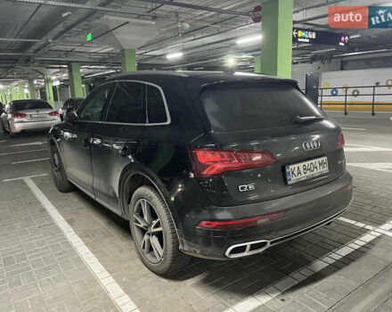 Черный Ауди Ку 5, объемом двигателя 1.98 л и пробегом 53 тыс. км за 38000 $, фото 5 на Automoto.ua