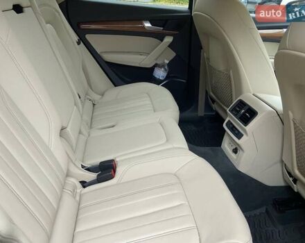 Черный Ауди Ку 5, объемом двигателя 2 л и пробегом 87 тыс. км за 30500 $, фото 5 на Automoto.ua