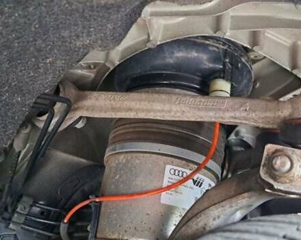 Чорний Ауді Ку 5, об'ємом двигуна 3 л та пробігом 181 тис. км за 33999 $, фото 27 на Automoto.ua