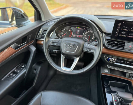 Чорний Ауді Ку 5, об'ємом двигуна 1.98 л та пробігом 42 тис. км за 28999 $, фото 9 на Automoto.ua