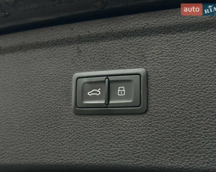 Черный Ауди Ку 5, объемом двигателя 1.98 л и пробегом 175 тыс. км за 23500 $, фото 28 на Automoto.ua