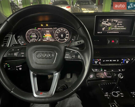 Черный Ауди Ку 5, объемом двигателя 1.98 л и пробегом 53 тыс. км за 38000 $, фото 10 на Automoto.ua