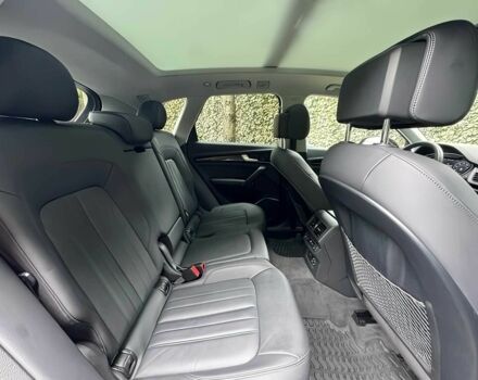 Чорний Ауді Ку 5, об'ємом двигуна 2 л та пробігом 38 тис. км за 19900 $, фото 12 на Automoto.ua