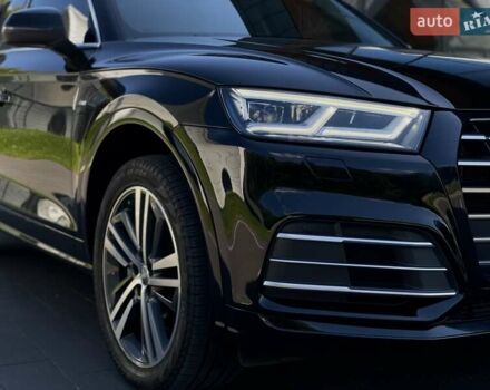 Черный Ауди Ку 5, объемом двигателя 1.98 л и пробегом 90 тыс. км за 39800 $, фото 1 на Automoto.ua