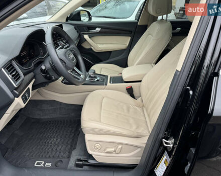 Черный Ауди Ку 5, объемом двигателя 1.98 л и пробегом 70 тыс. км за 27300 $, фото 8 на Automoto.ua