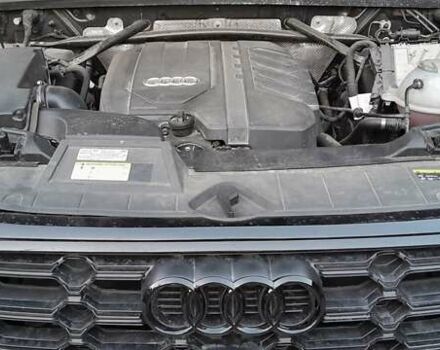 Чорний Ауді Ку 5, об'ємом двигуна 2 л та пробігом 76 тис. км за 28099 $, фото 63 на Automoto.ua