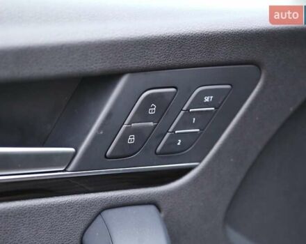 Черный Ауди Ку 5, объемом двигателя 1.98 л и пробегом 92 тыс. км за 36000 $, фото 30 на Automoto.ua