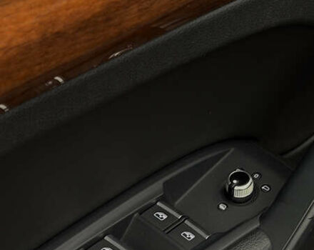 Чорний Ауді Ку 5, об'ємом двигуна 1.98 л та пробігом 191 тис. км за 26000 $, фото 30 на Automoto.ua