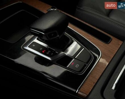 Черный Ауди Ку 5, объемом двигателя 1.98 л и пробегом 118 тыс. км за 27900 $, фото 43 на Automoto.ua