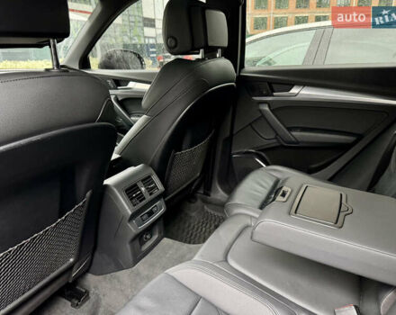 Черный Ауди Ку 5, объемом двигателя 1.98 л и пробегом 172 тыс. км за 27900 $, фото 14 на Automoto.ua