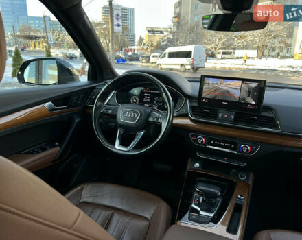 Чорний Ауді Ку 5, об'ємом двигуна 1.98 л та пробігом 103 тис. км за 31900 $, фото 38 на Automoto.ua