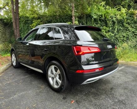Чорний Ауді Ку 5, об'ємом двигуна 2 л та пробігом 38 тис. км за 19900 $, фото 5 на Automoto.ua
