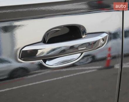 Черный Ауди Ку 5, объемом двигателя 1.98 л и пробегом 92 тыс. км за 36000 $, фото 37 на Automoto.ua