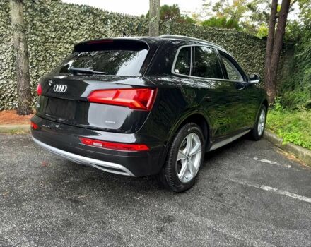 Чорний Ауді Ку 5, об'ємом двигуна 2 л та пробігом 38 тис. км за 19900 $, фото 3 на Automoto.ua