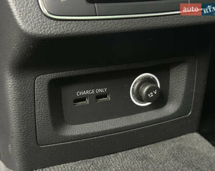 Черный Ауди Ку 5, объемом двигателя 1.98 л и пробегом 175 тыс. км за 23500 $, фото 25 на Automoto.ua