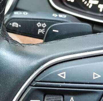 Чорний Ауді Ку 5, об'ємом двигуна 2 л та пробігом 76 тис. км за 28099 $, фото 26 на Automoto.ua