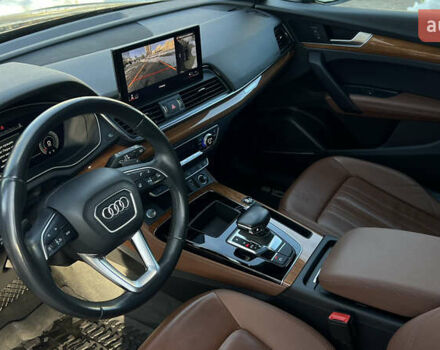 Чорний Ауді Ку 5, об'ємом двигуна 1.98 л та пробігом 103 тис. км за 31900 $, фото 26 на Automoto.ua