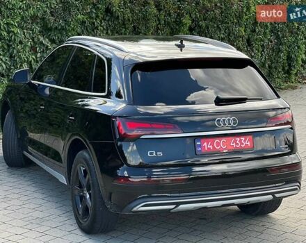 Чорний Ауді Ку 5, об'ємом двигуна 2 л та пробігом 76 тис. км за 28099 $, фото 58 на Automoto.ua