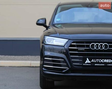 Черный Ауди Ку 5, объемом двигателя 1.98 л и пробегом 92 тыс. км за 36000 $, фото 4 на Automoto.ua